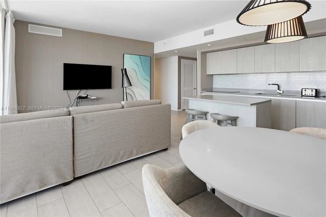 5 of 39 - 4010 S Ocean Drive #t4004, Hollywood, FL
