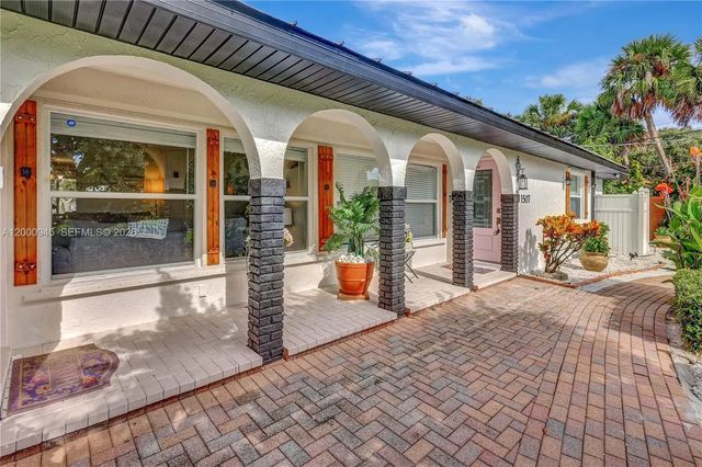 3 of 42 - 1505 Coral Avenue, Vero Beach, FL