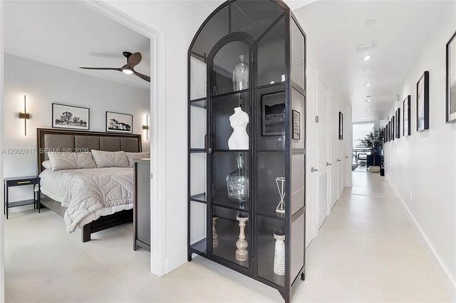 5 of 42 - 6000 Collins Avenue #527, Miami Beach, FL