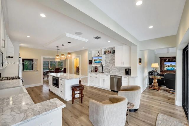 2832 Ne 26th Street, Fort Lauderdale