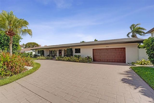3 of 37 - 2832 Ne 26th Street, Fort Lauderdale, FL