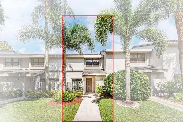 4 of 53 - 3335 Carambola Circle S, Coconut Creek, FL
