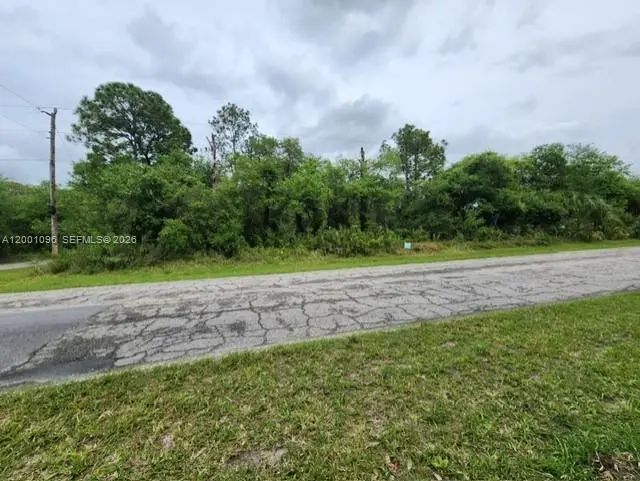 2 of 6 - 375 Montura Avenue, Clewiston, FL