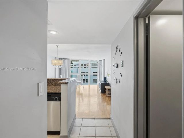 4 of 30 - 1228 West Avenue #1506, Miami Beach, FL