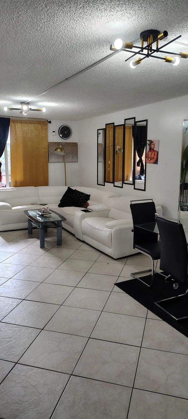 3141 Nw 47th Terrace #332, Lauderdale Lakes