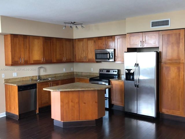 5 of 22 - 1755 E Hallandale Beach Boulevard #2002e, Hallandale Beach, FL