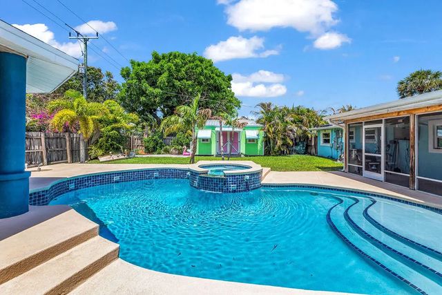 3 of 54 - 614 Se Flamingo Avenue, Stuart, FL