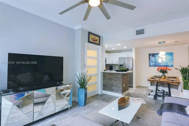 2107 Se 10th Avenue #833, Fort Lauderdale