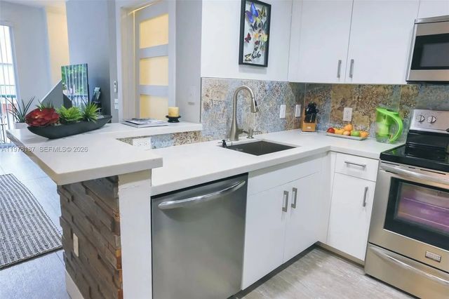 5 of 20 - 2107 Se 10th Avenue #833, Fort Lauderdale, FL