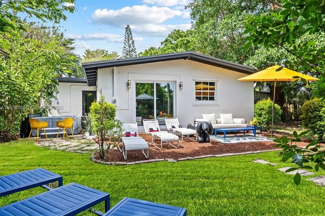 2860 Sw 13th Court, Fort Lauderdale