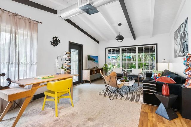 4 of 41 - 2860 Sw 13th Court, Fort Lauderdale, FL