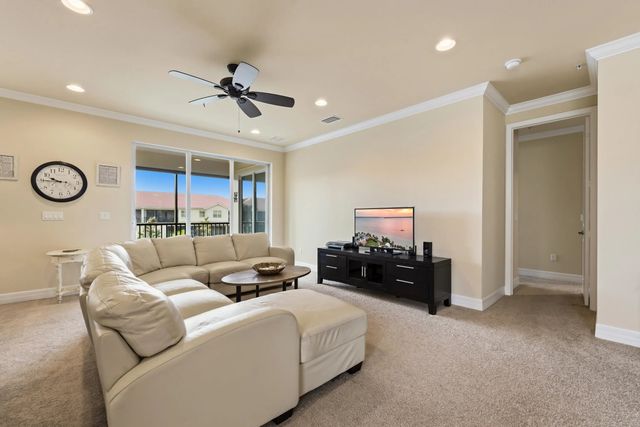 5 of 35 - 6513 Monterey Point #201, Naples, FL
