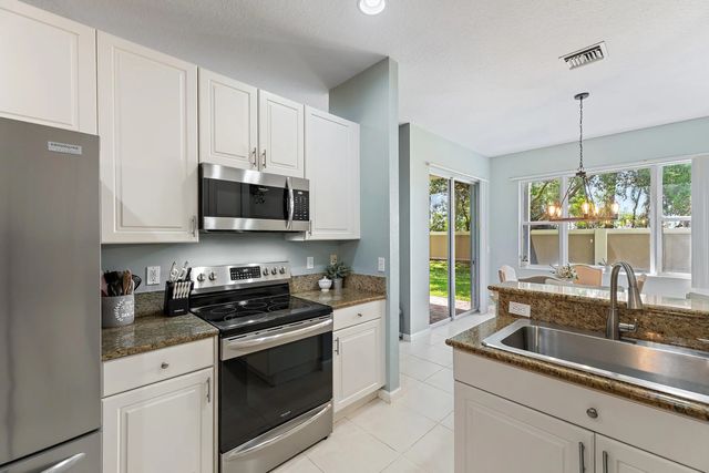 5 of 25 - 2170 Sw Cape Cod Drive, Port St. Lucie, FL
