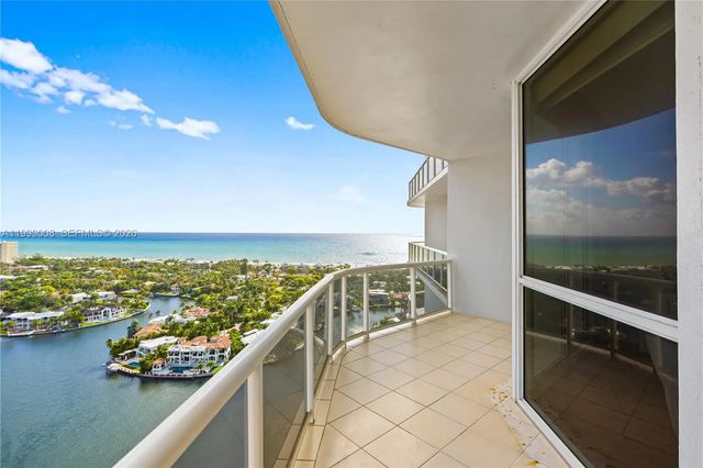 5 of 84 - 3802 Ne 207th Street #2704, Aventura, FL