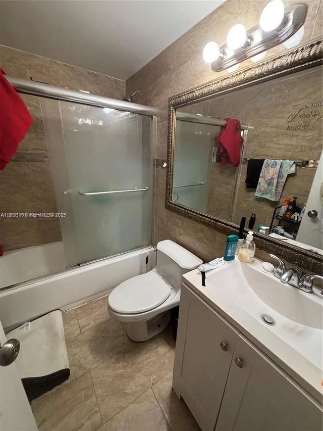 4 of 10 - 16450 Nw 2nd Avenue #109, Miami, FL