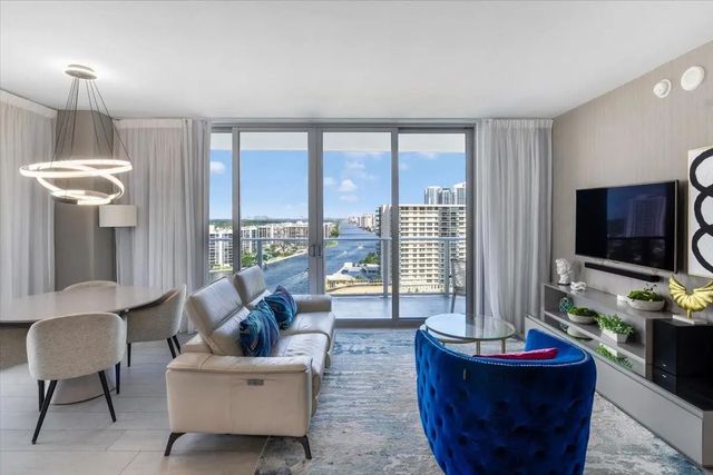 4010 S Ocean Drive #r1102, Hollywood
