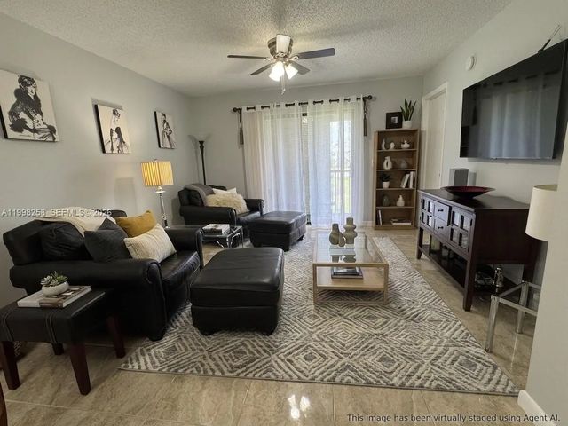 3 of 11 - 7269 Golf Colony Court #202, Lake Worth, FL