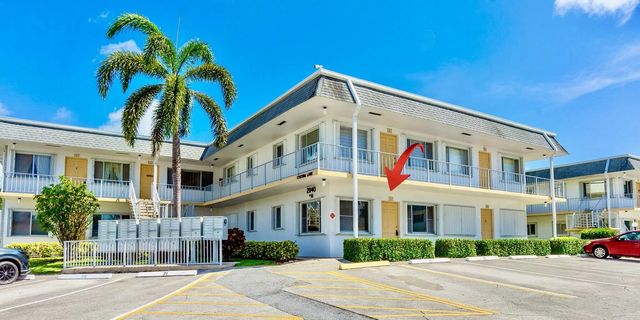 2840 Cynthia Lane #101, Lake Worth Beach