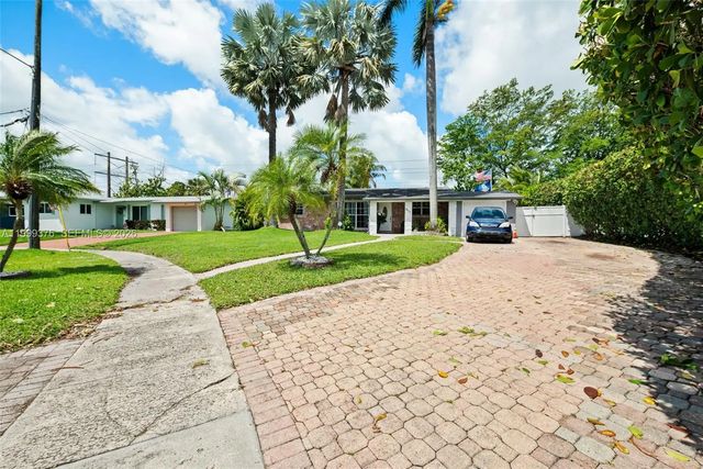911 Sw 51st Avenue, Plantation