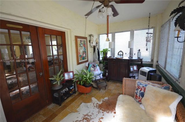 4 of 24 - 334 Ne 26th Terrace, Miami, FL