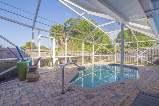 2 of 28 - 1545 Highland Avenue, Vero Beach, FL