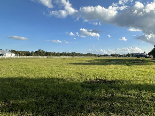 3 of 14 - 17801 Wagonwheel Lane, Port St. Lucie, FL