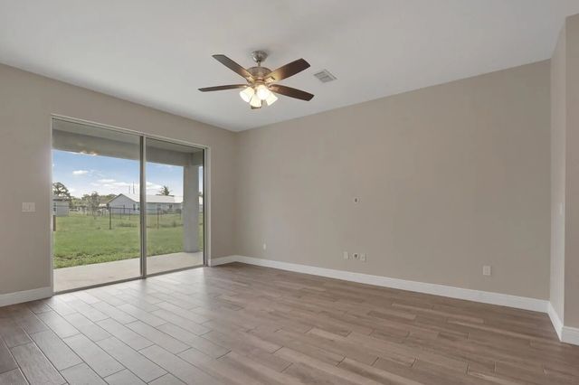 4 of 53 - 3673 Sw Bonwold Street, Port St. Lucie, FL