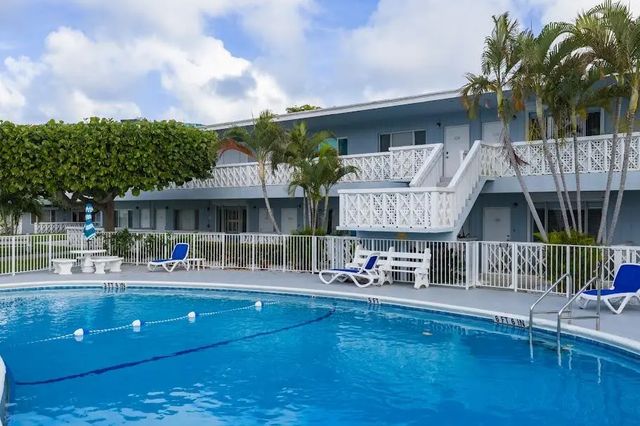 2 of 32 - 2170 Ne 51st Court #a21, Fort Lauderdale, FL