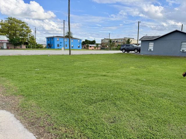 2 of 2 - 348 Sw 8th Street, Belle Glade, FL