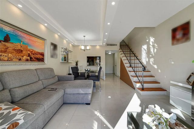 1305 W 53rd Street #429, Hialeah