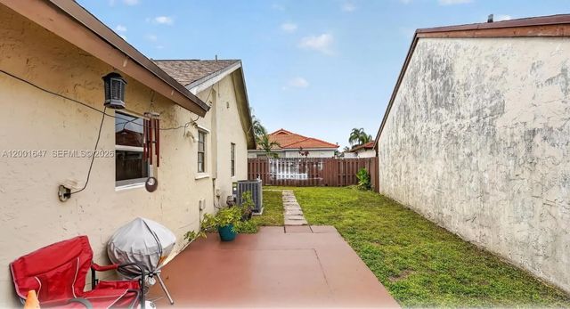 3 of 33 - 7010 Sw 103rd Place, Miami, FL