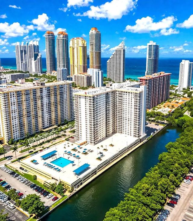 5 of 56 - 230 174th Street #2404, Sunny Isles Beach, FL