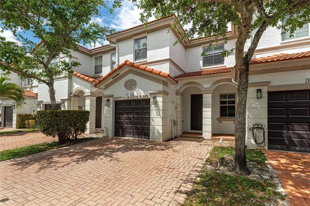 2 of 29 - 10781 Nw 80th Lane, Doral, FL