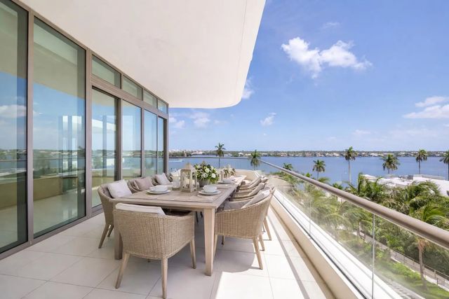 2 of 31 - 200 Arkona Court #504, West Palm Beach, FL