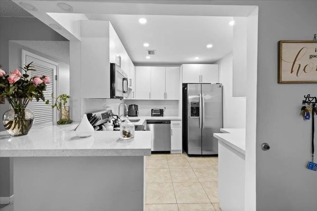2 of 21 - 8280 Sw 24th Street #7302, North Lauderdale, FL
