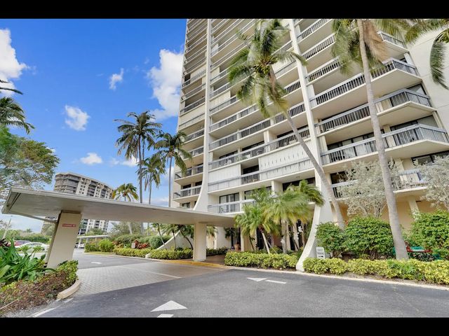 2 of 21 - 2400 Presidential Way #401, West Palm Beach, FL