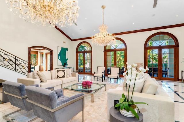 5 of 18 - 585 Arvida Parkway, Coral Gables, FL
