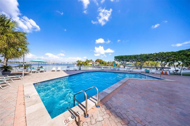 4 of 25 - 2841 Ne 163rd Street #215, North Miami Beach, FL