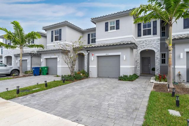 4 of 37 - 4613 Nw 118th Avenue #4613, Coral Springs, FL