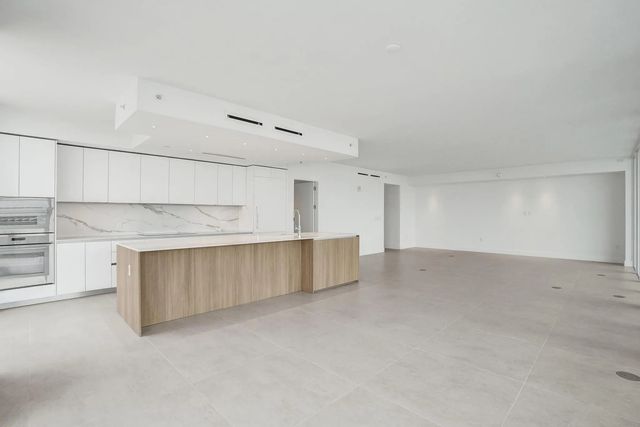 5 of 93 - 407 N Riverside Drive #605, Pompano Beach, FL
