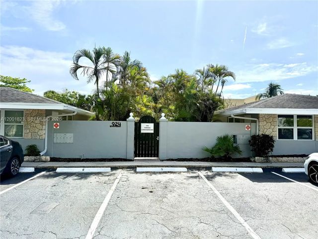 924 Ne 17th Terrace #1, Fort Lauderdale