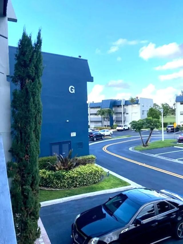 2 of 19 - 7817 Golf Cir Drive #210, Margate, FL
