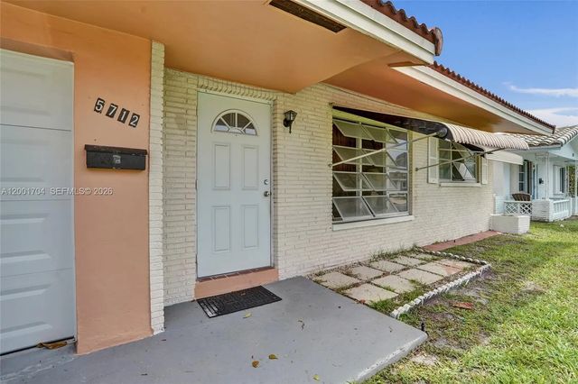 2 of 30 - 5712 Nw 66th Avenue, Tamarac, FL