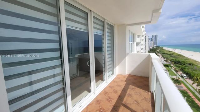 3 of 17 - 5601 Collins Avenue #1110, Miami Beach, FL