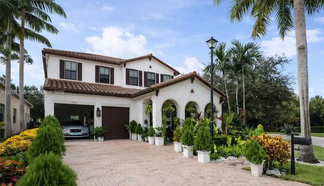 8537 Nw 39th Court, Cooper City