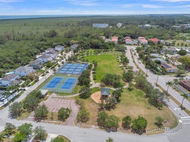 3 of 32 - 7830 Sw 199th Terrace, Cutler Bay, FL
