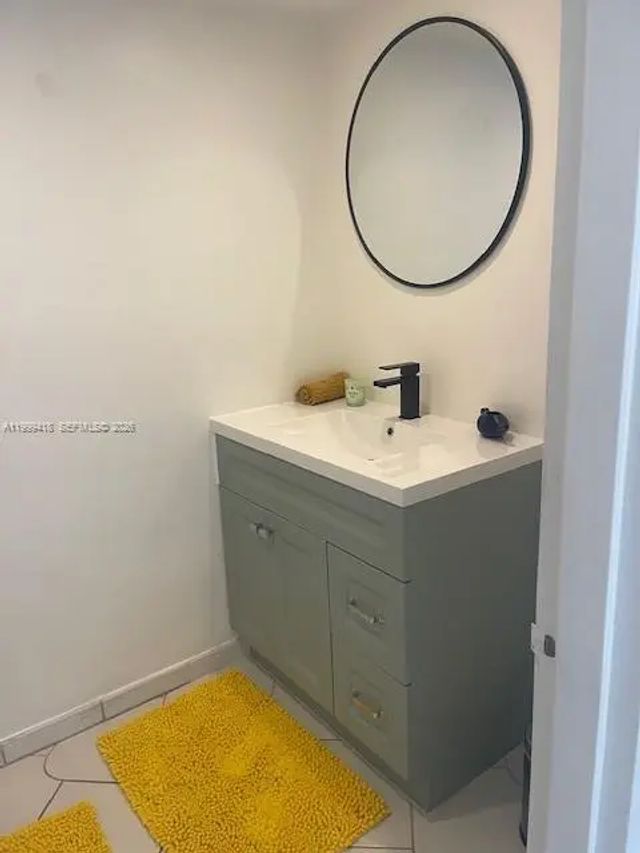 3 of 36 - 900 Bay Drive #311, Miami Beach, FL