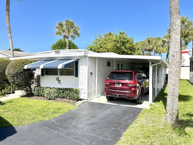 312 Hibiscus Drive, Deerfield Beach