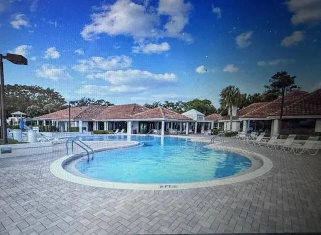 5 of 18 - 503 Landings Boulevard, Greenacres, FL