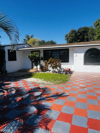 Photo of Listing #B26016424